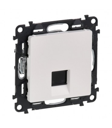 #4815 datova-zasuvka-1xrj45-biela-legrand-valena-life-753140-resized-333-3-700-700-ffffff